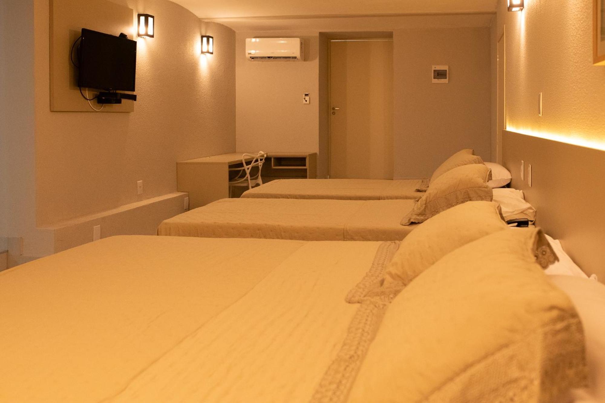 Hotel Municipal 阿拉拉夸拉 外观 照片