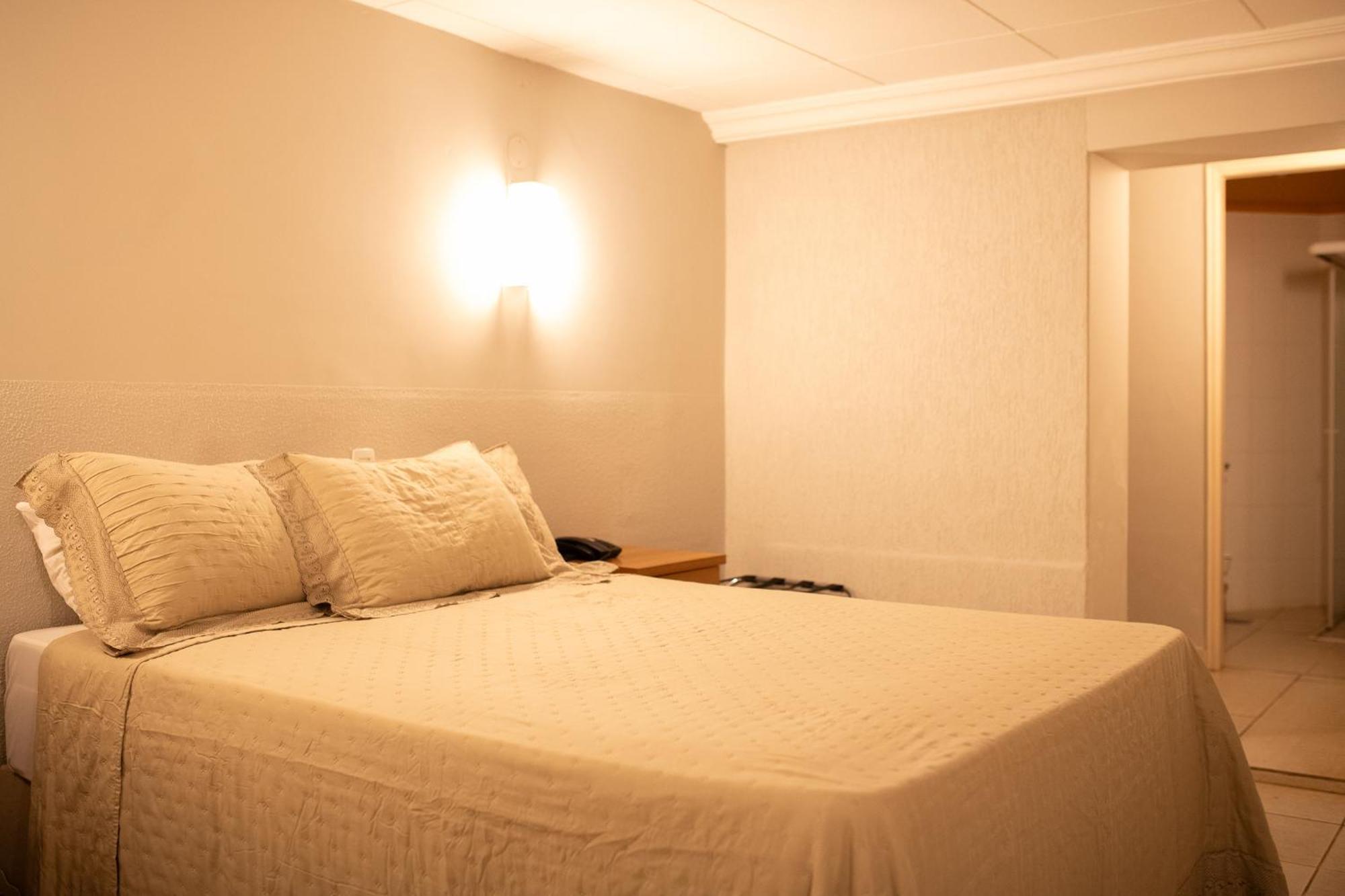 Hotel Municipal 阿拉拉夸拉 外观 照片