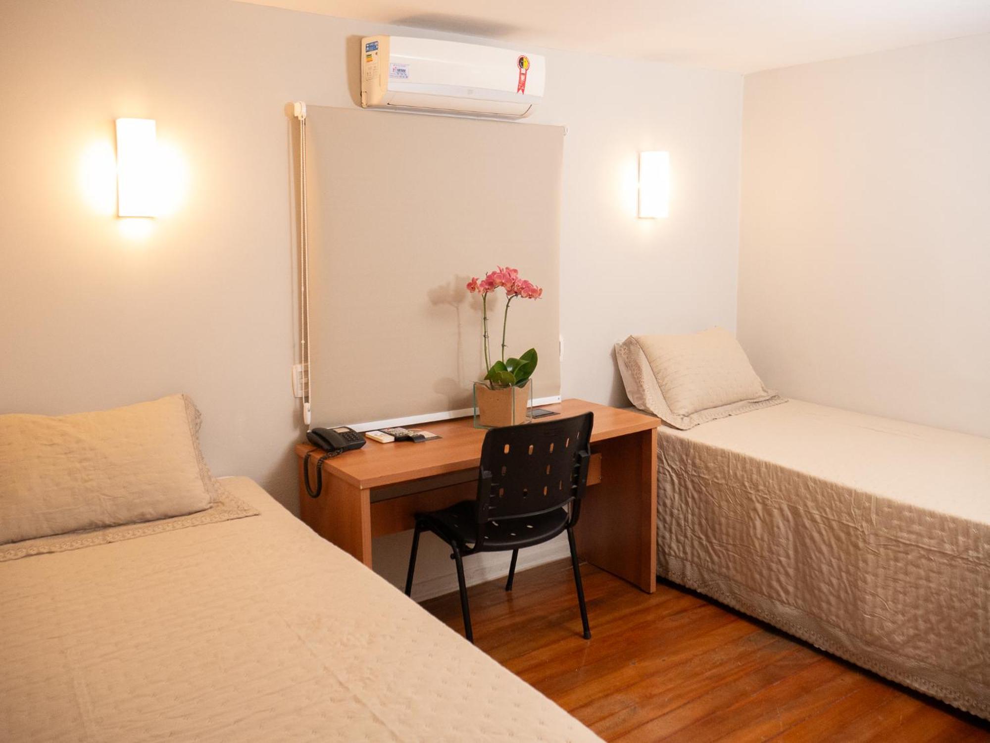 Hotel Municipal 阿拉拉夸拉 外观 照片